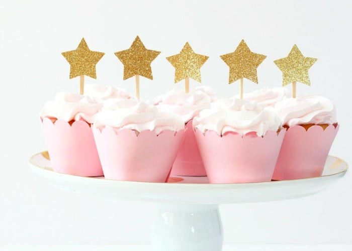 NYE Cupcakes with Gold Star Toppers