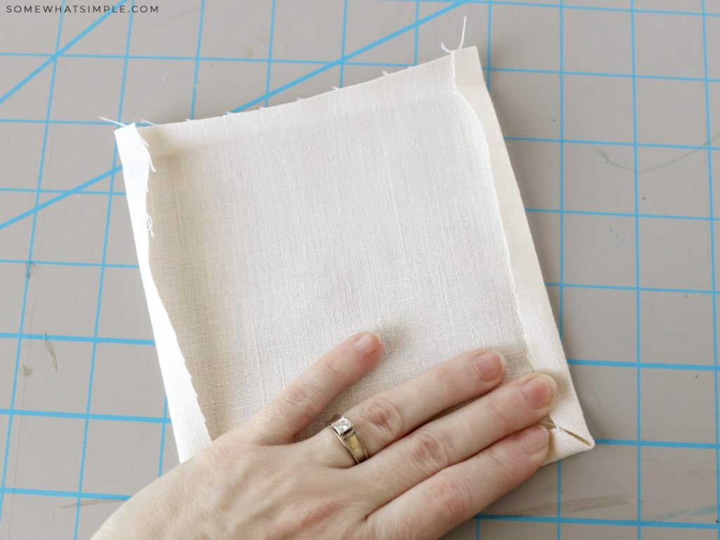 making a pocket for the front of the bag